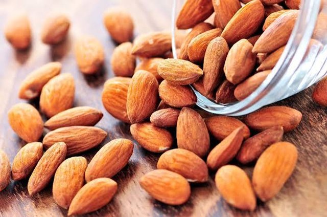 ALMONDS - PER KG